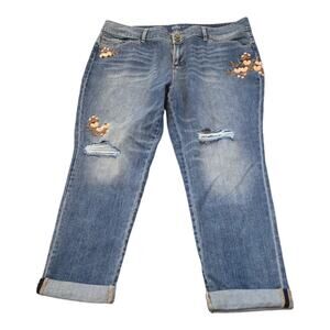 NEW‎ York& Co Soho Embroidered Distressed Floral Denim Boyfriends Jeans Size 20